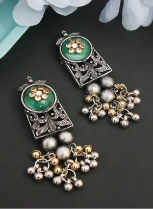 Silver-Plated & Stone-Studded Necklace & Earrings Set